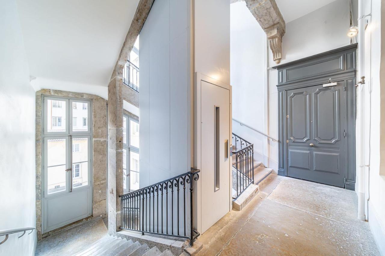Les Suites De L'Opera - Apartment Ella For 4 People Lyon Exteriör bild